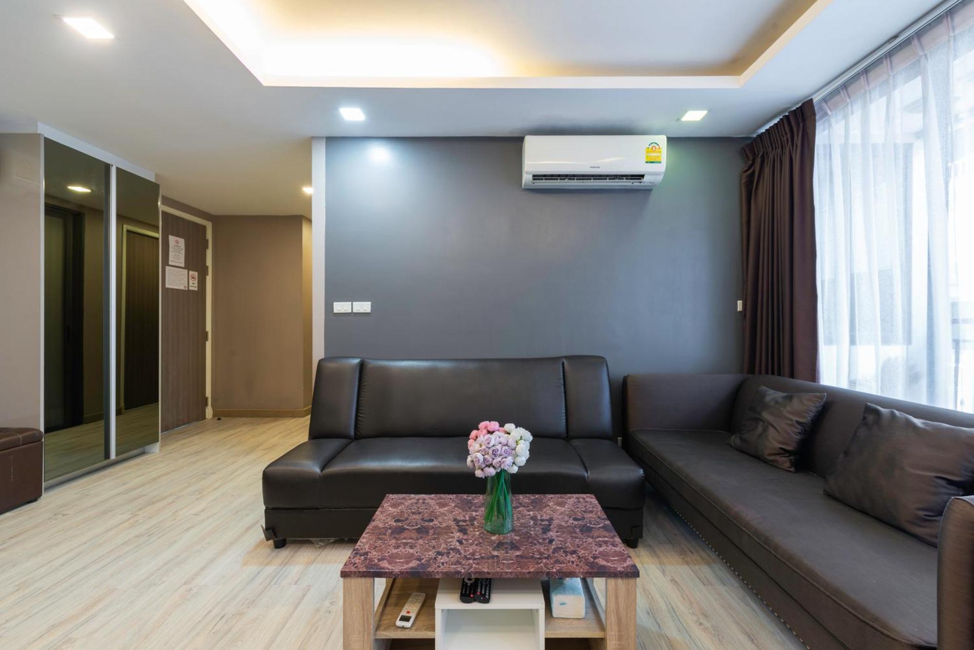 Apartmán Dazzle Sukhumvit 7 By Lefoyer Bangkok Exteriér fotografie